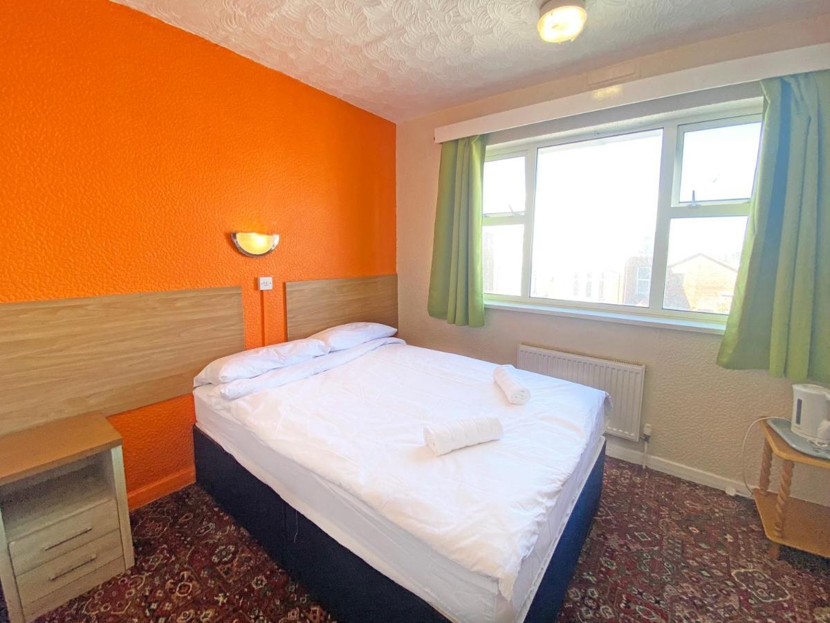 The J & S Hotel Blackpool Eksteriør bilde